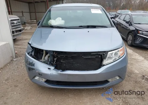 2011 Honda Odyssey Touring/Touring Elite из США, поврежденный, VIN 5FNRL5H90BB060864